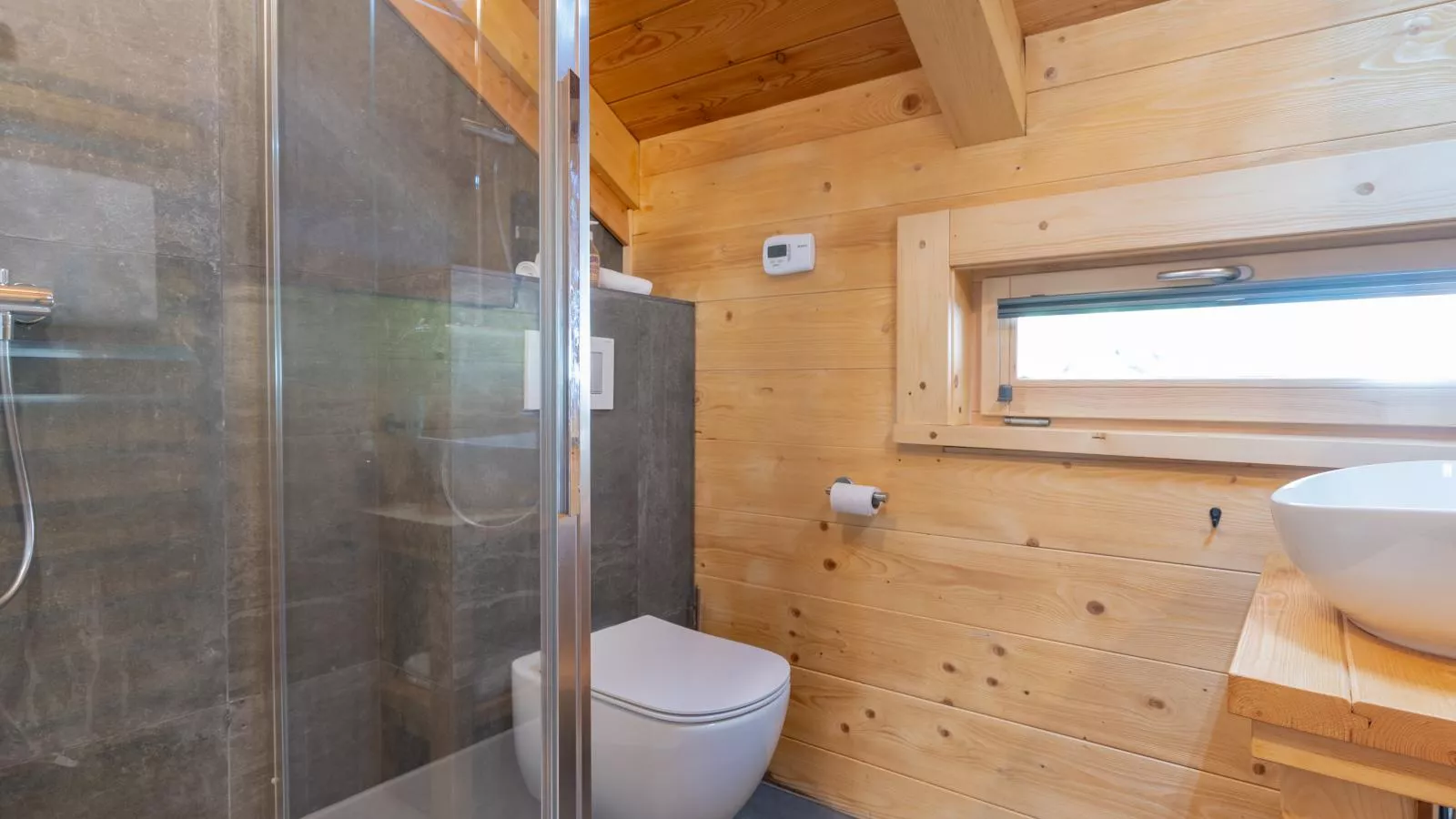 Holzchalet Tauplitz-Badezimmer