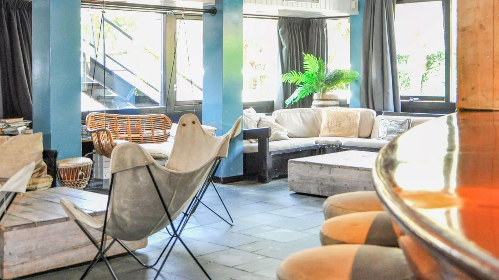 De Kaag Watersport Groepsaccommodatie - 50 pers-Living room