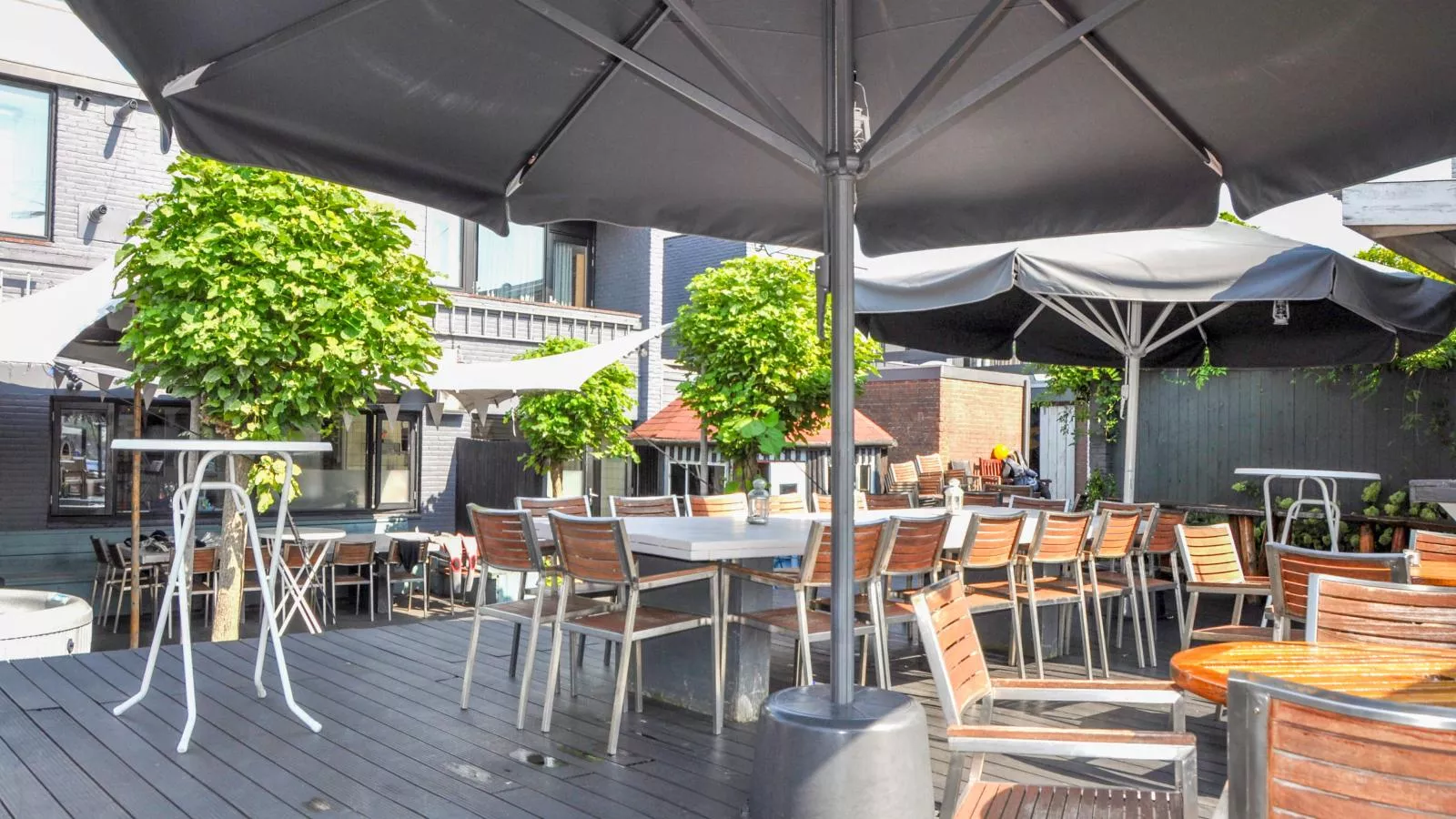 De Kaag Watersport Groepsaccommodatie - 50 pers-Terrace balcony