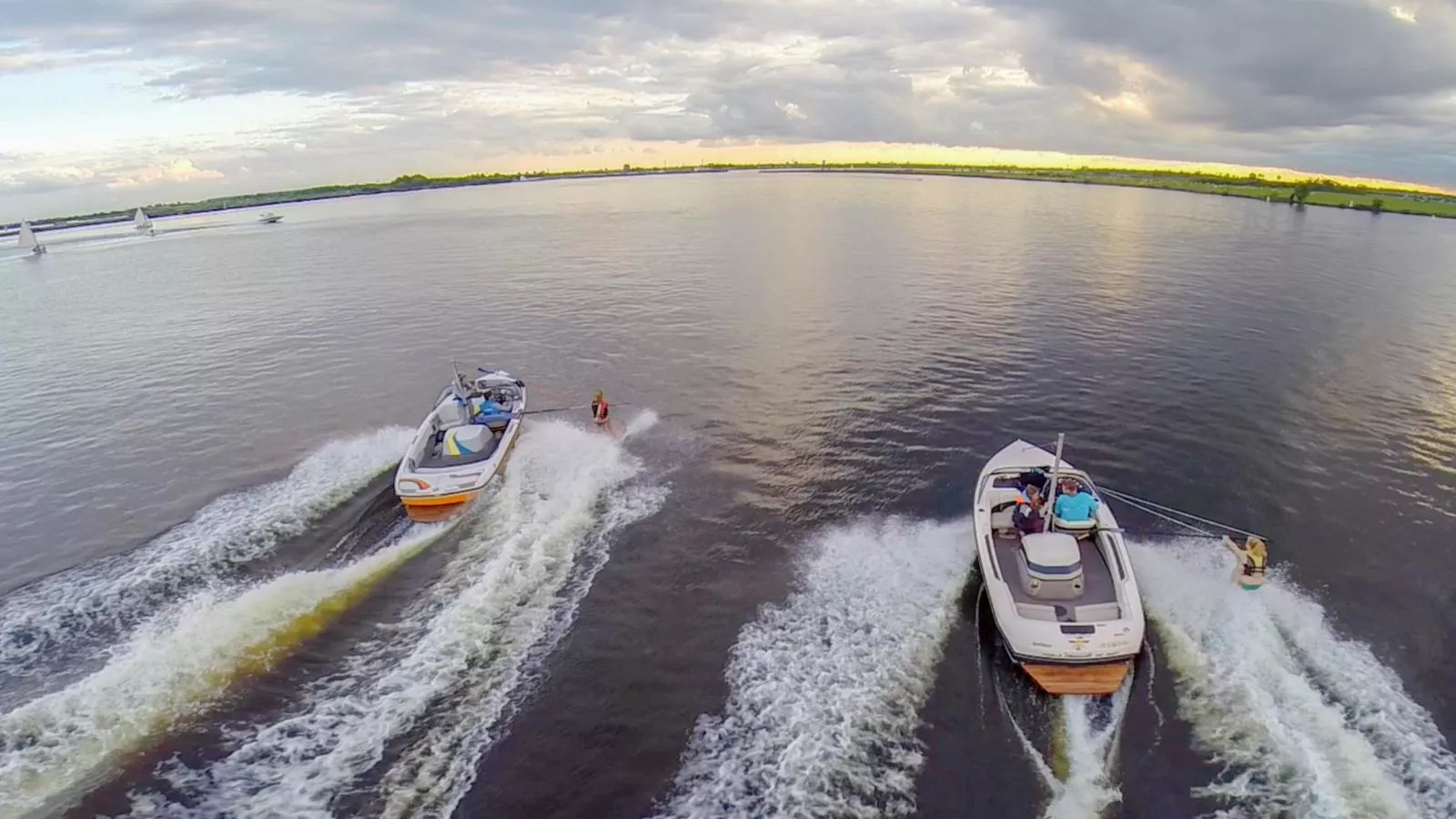 De Kaag Watersport Groepsaccommodatie - 30 pers-Areas summer 1km