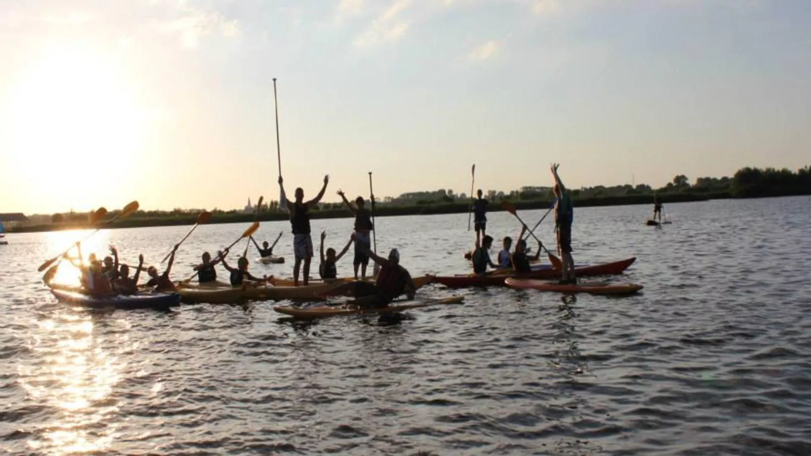 De Kaag Watersport Groepsaccommodatie - 30 pers-Areas summer 1km