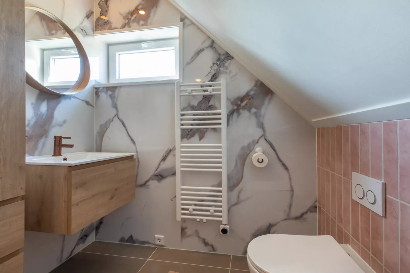 Appartement 'Bed by Al' - Hoofdstraat 16 a  Kortgene-Bathroom