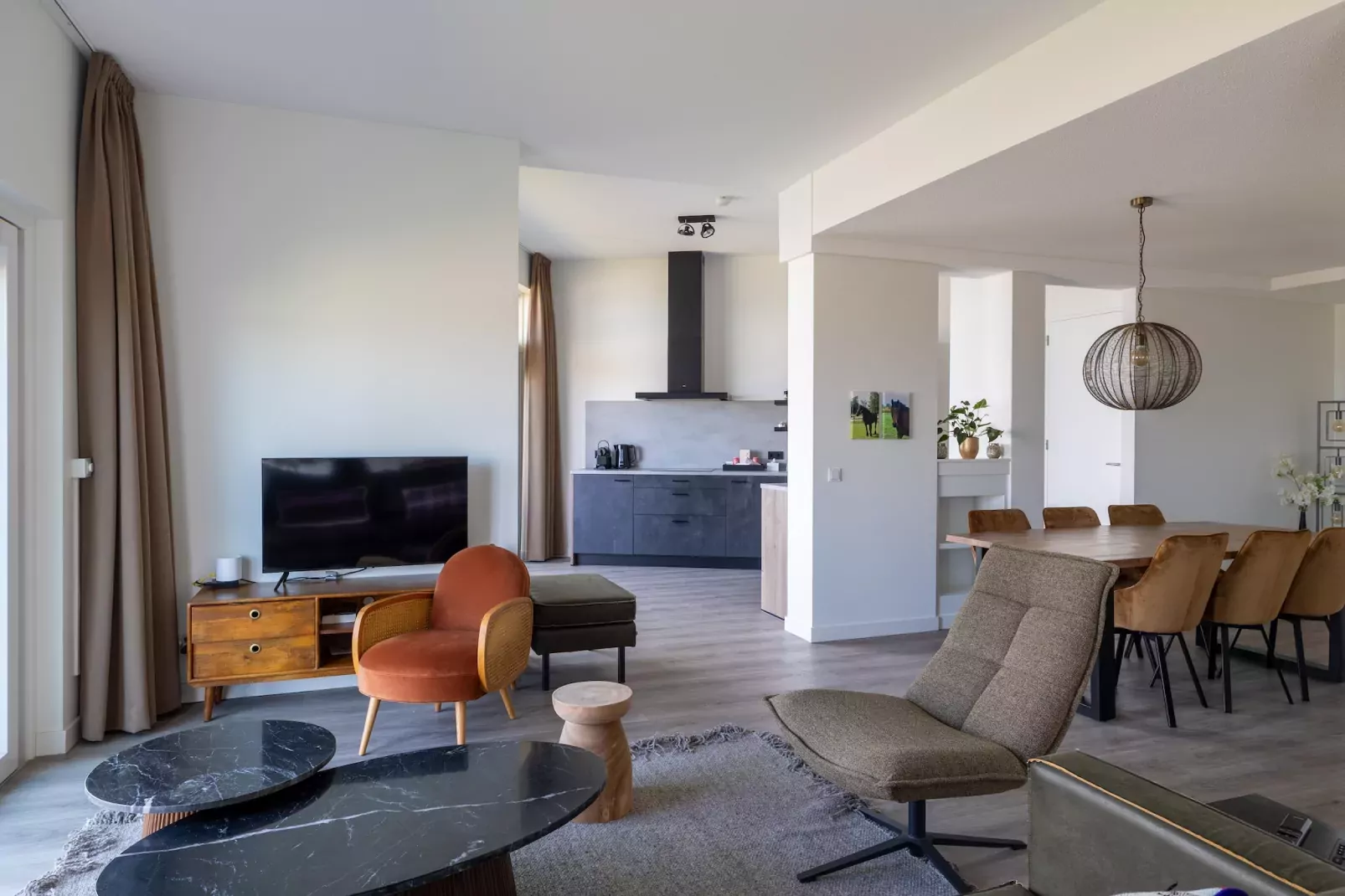 Luxe appartement Vista Maris 'Laguna Beach House' - Havenweg 8-32  Sint-Annaland Oosterschelde-Living room