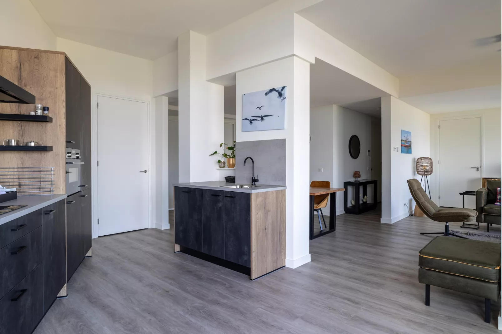 Luxe appartement Vista Maris 'Laguna Beach House' - Havenweg 8-32  Sint-Annaland Oosterschelde-Kitchen