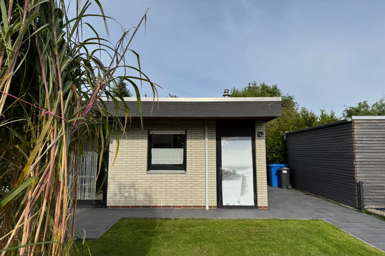 Friesenkoje Tossens-Exterior summer
