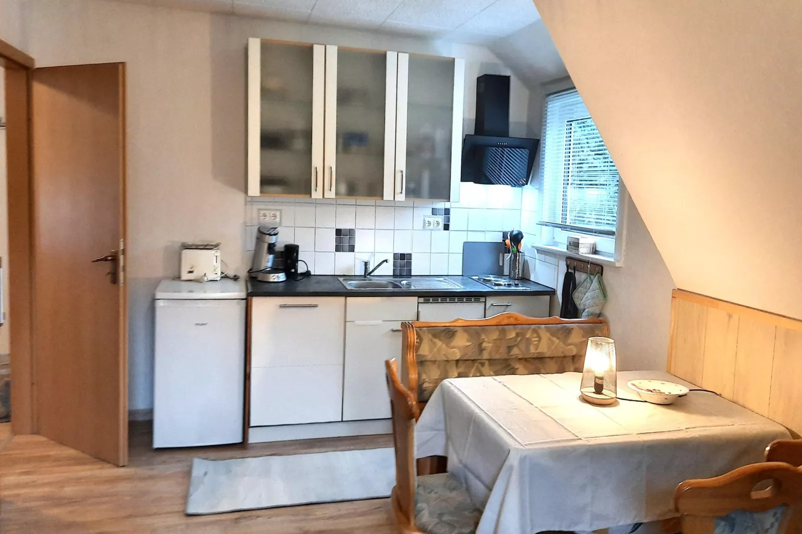 Yalet-Living room
