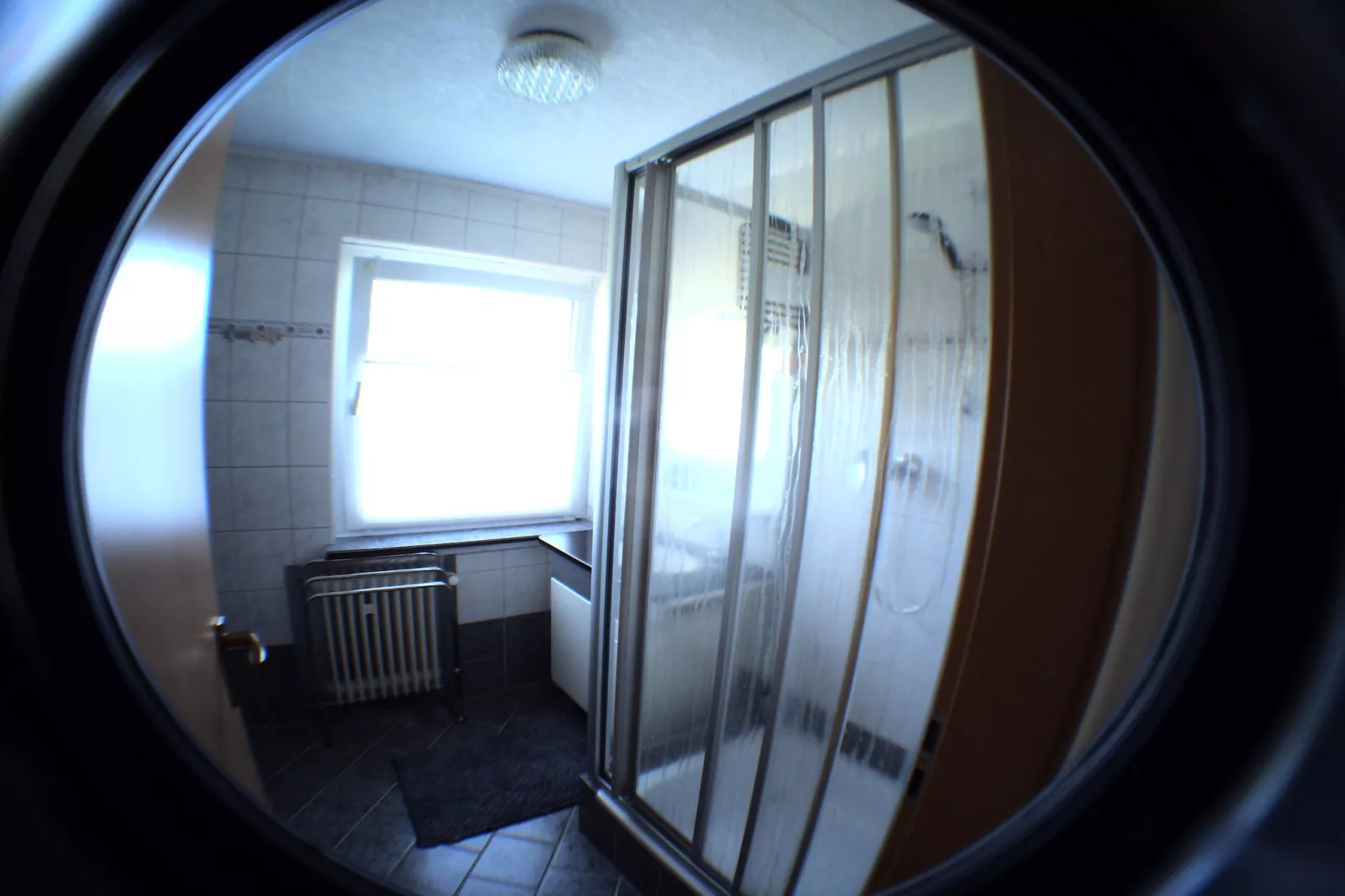 Yalet-Bathroom