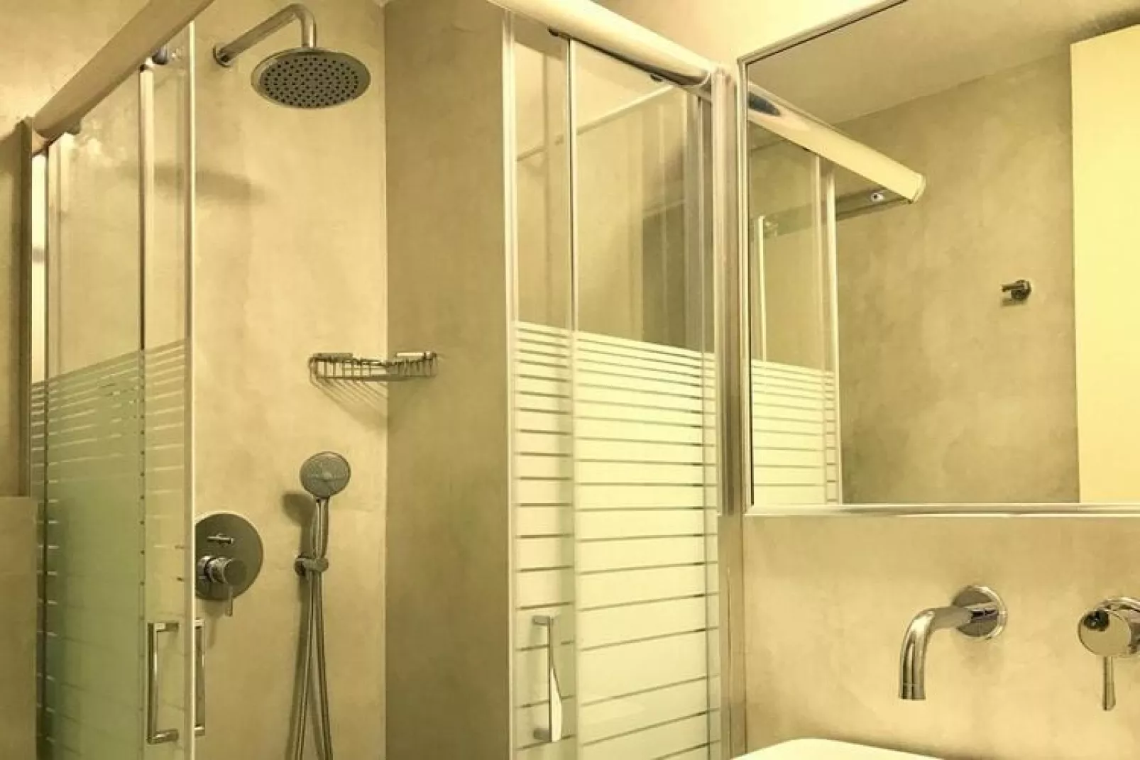 Apartments Manto, Barbati-Studio, ground floor-Bathroom