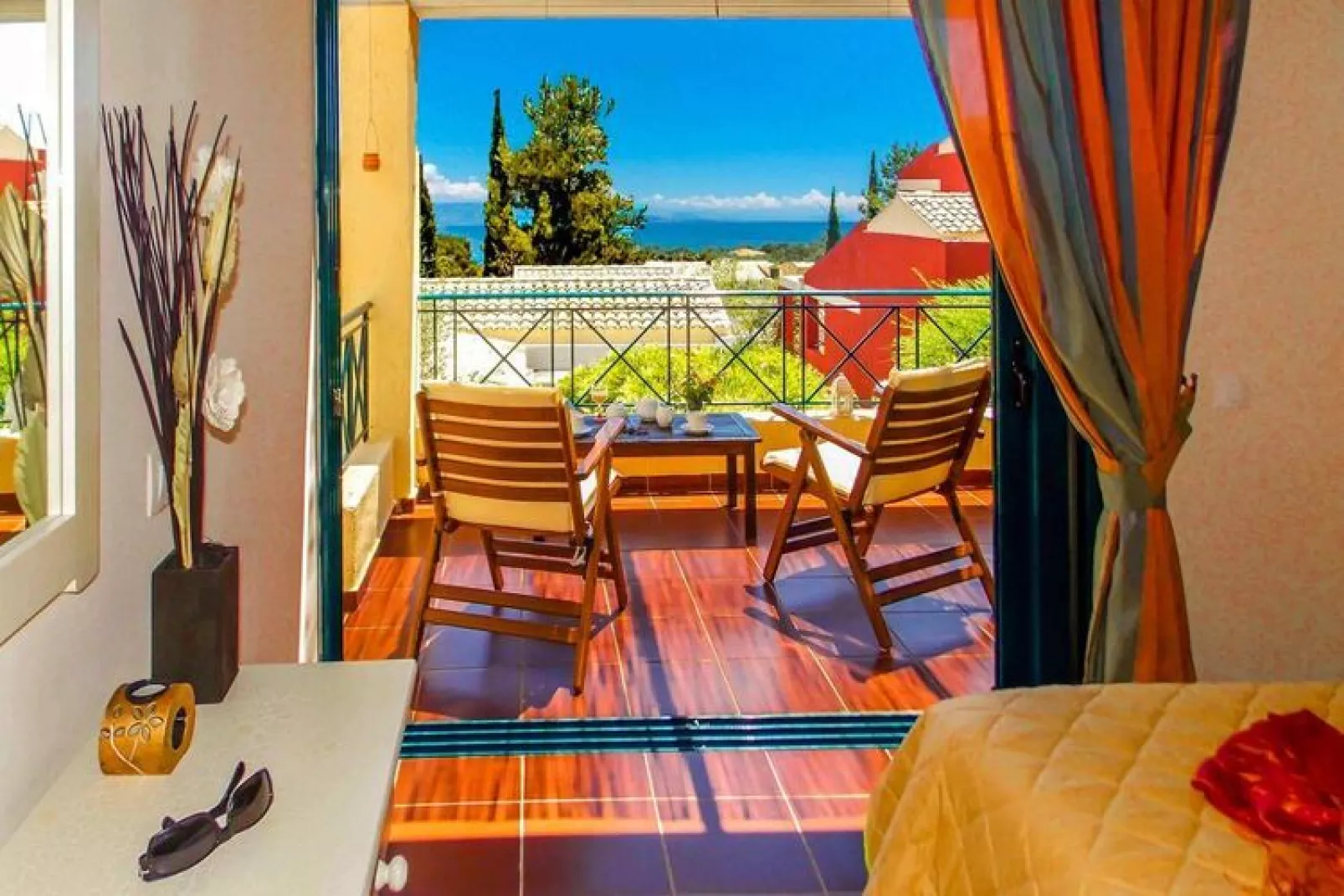 Apartments Manto, Barbati-Studio, ground floor-Terrace balcony