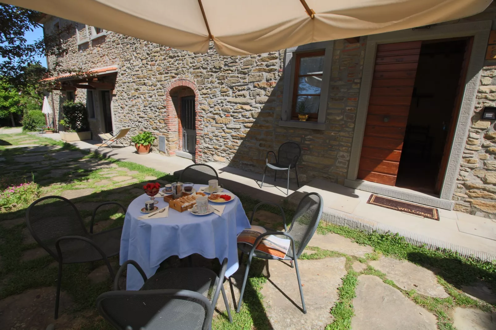 Cipresso-Terrace balcony