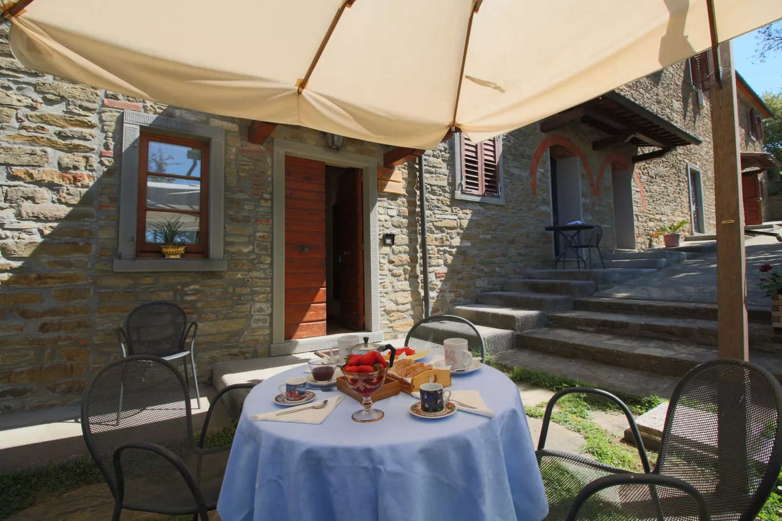Cipresso-Terrace balcony