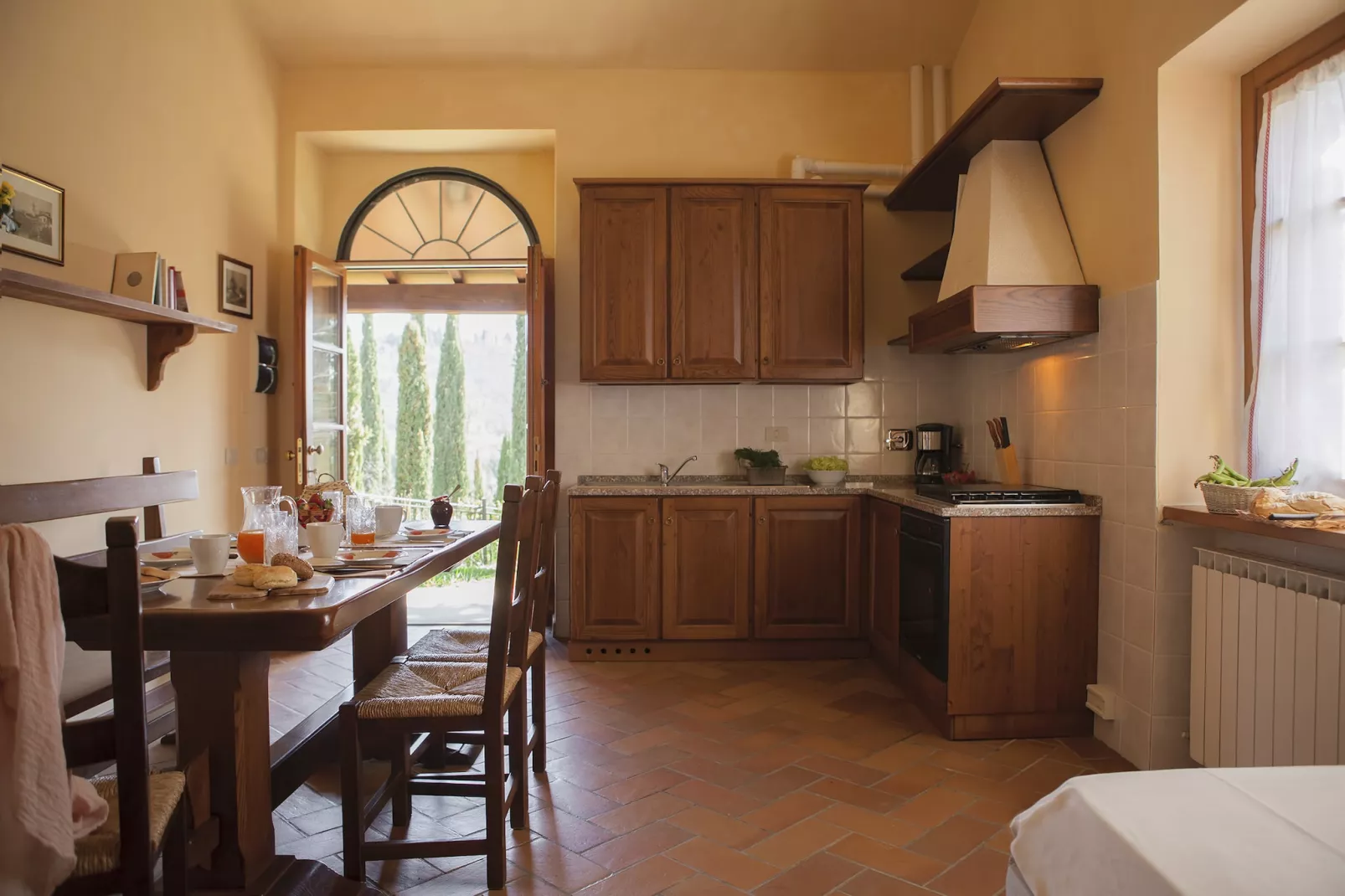 Acacia-Kitchen