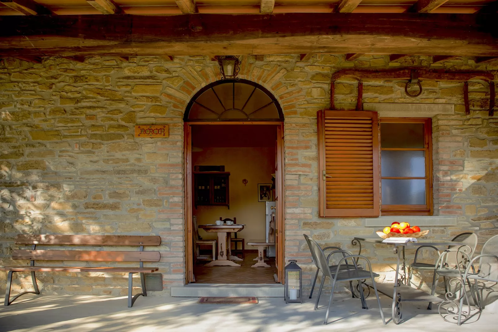 Acacia-Terrace balcony