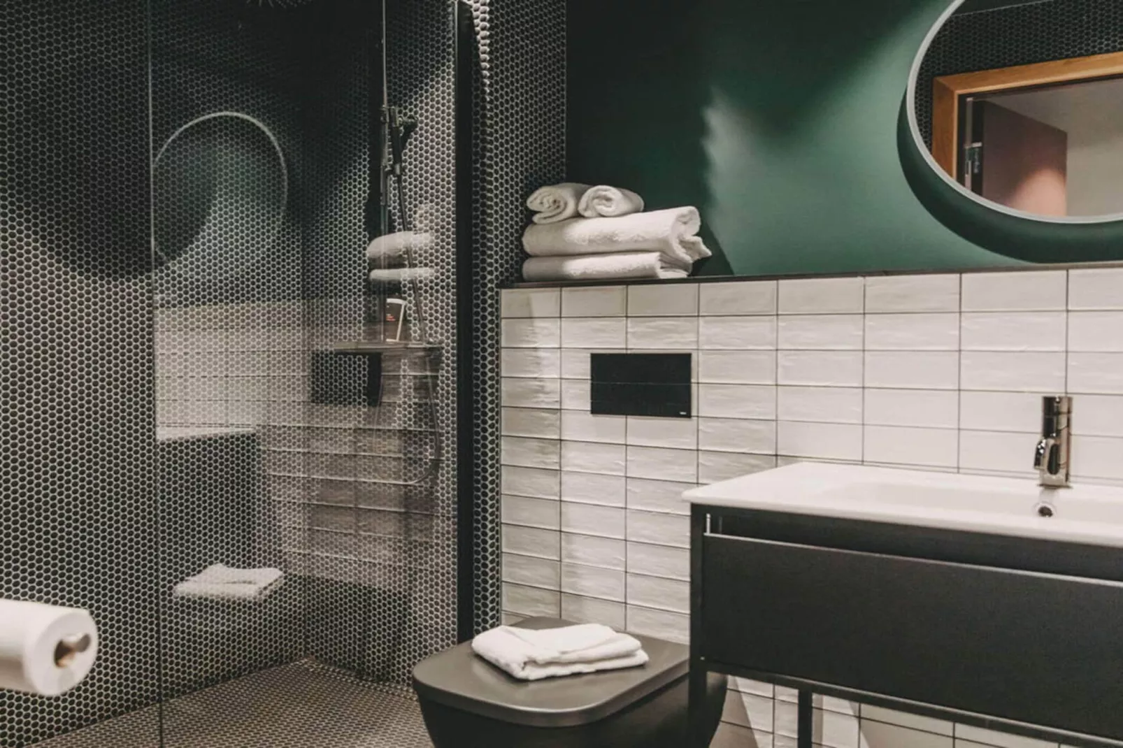 4-Sterne-Hotelzimmer mit kostenlosem Frühstück-Innen