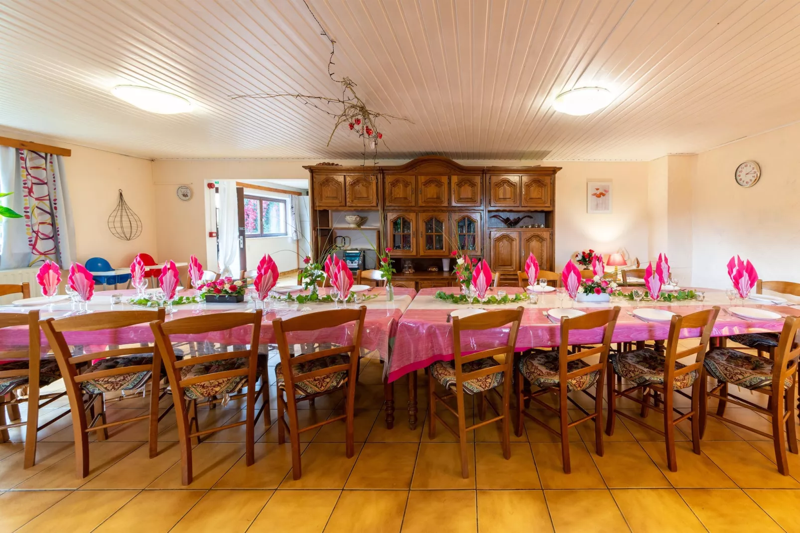 Claire Fontaine-Dining room