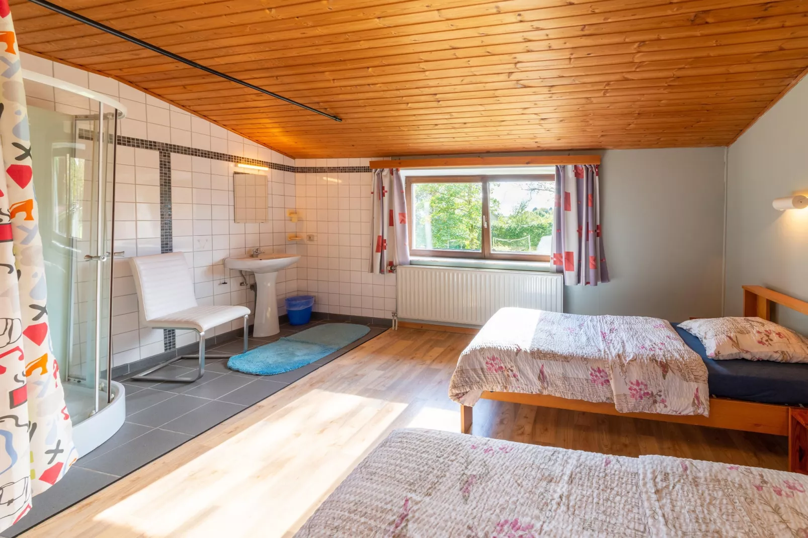 Claire Fontaine-Bedroom