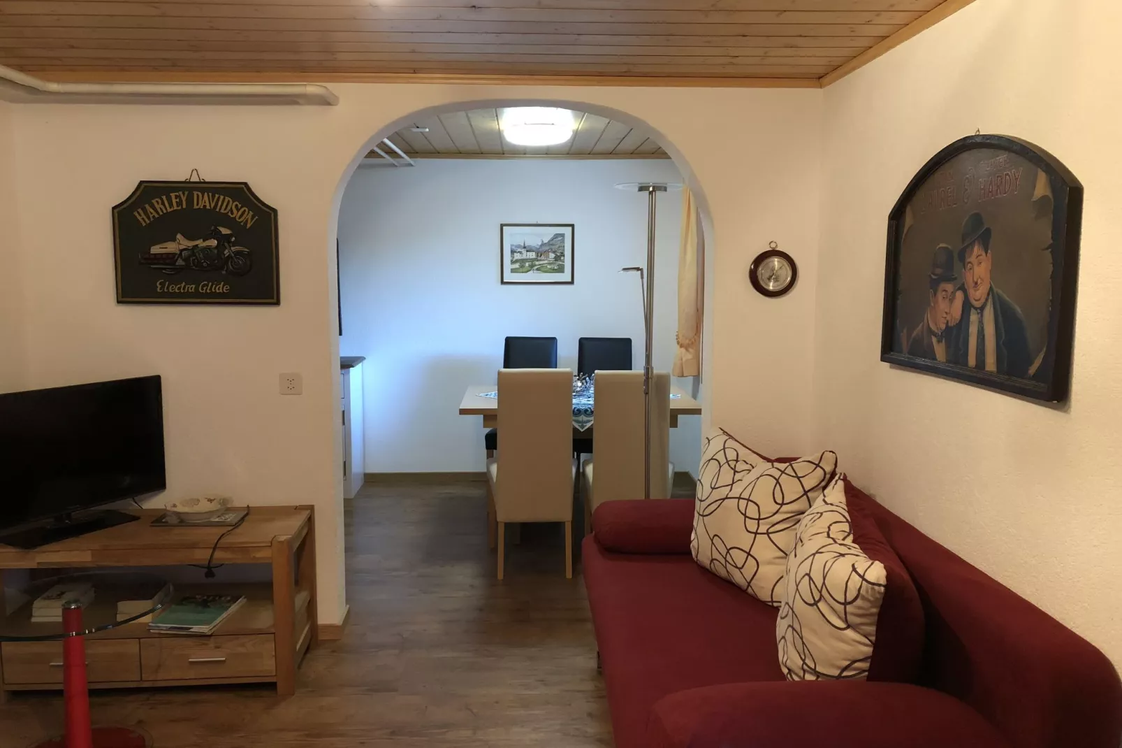 Volpe-Living room