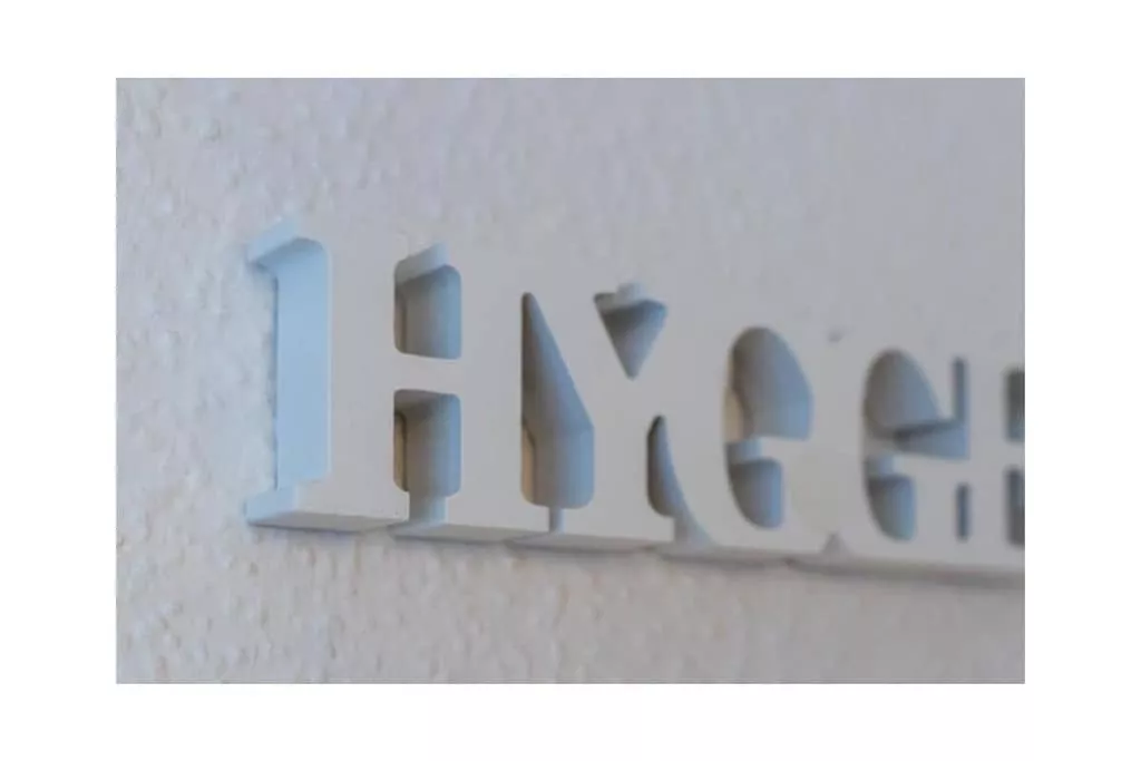 382106-Nicht getaggt