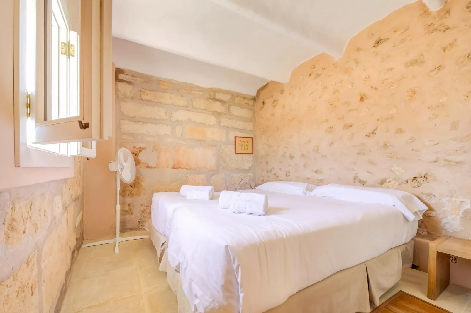 Gallinero-Bedroom
