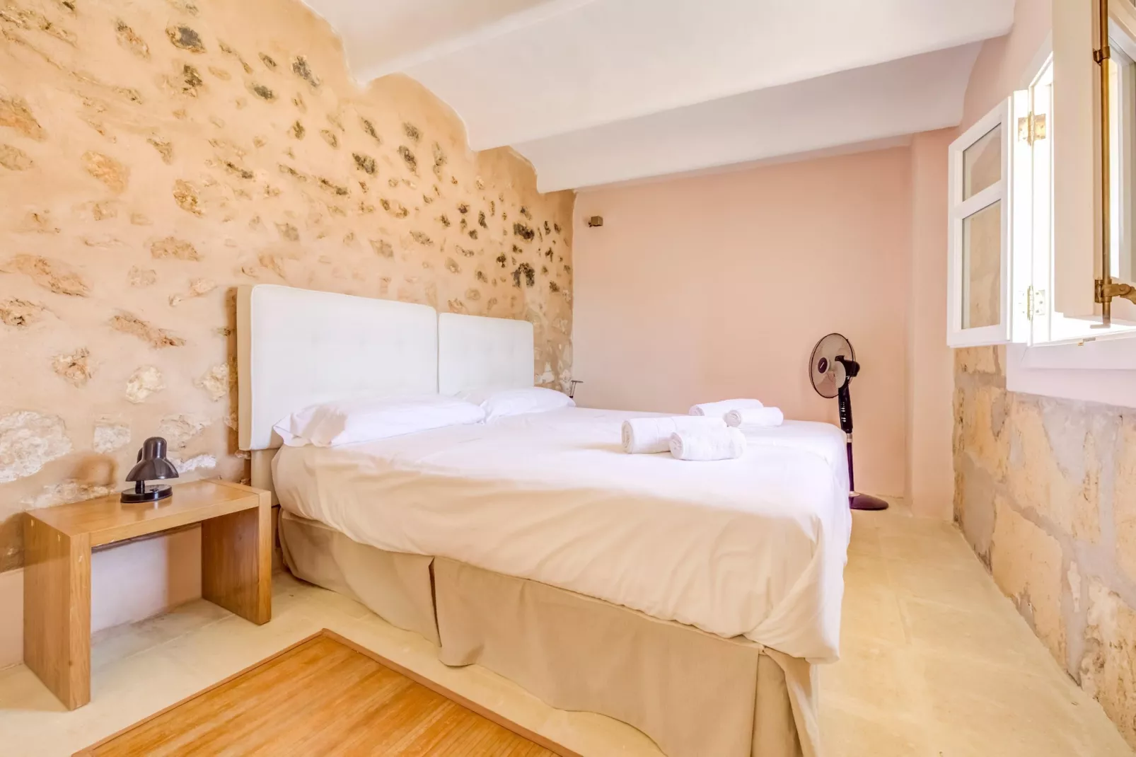 Gallinero-Bedroom