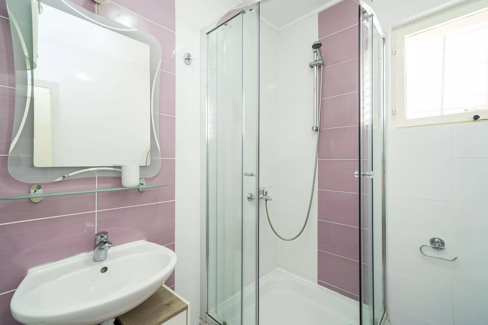 Apartment Laura - Lapad - One-Bedroom Apartment with Terrace-Badezimmer