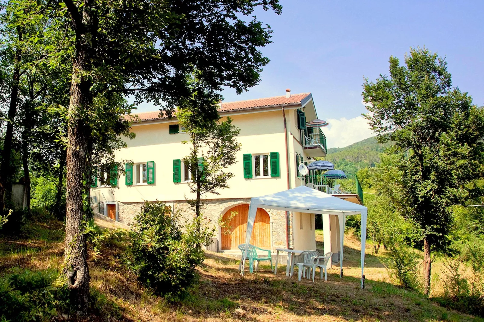 La Crocetta-Exterior summer