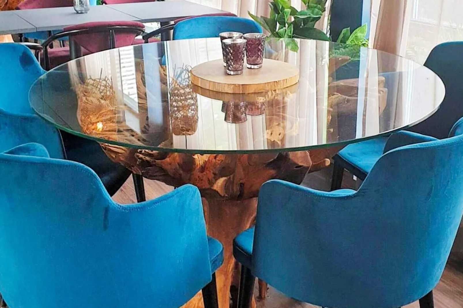 Appealing vacation home with free breakfast-Indoor