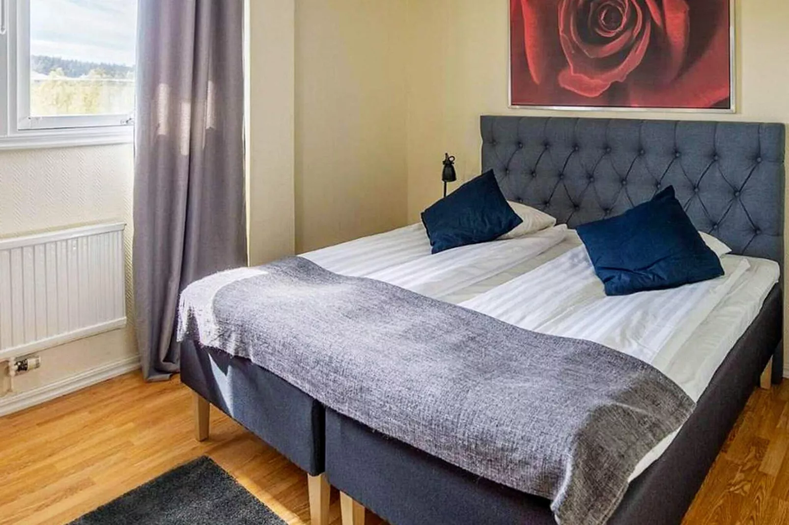 Appealing vacation home with free breakfast-Indoor