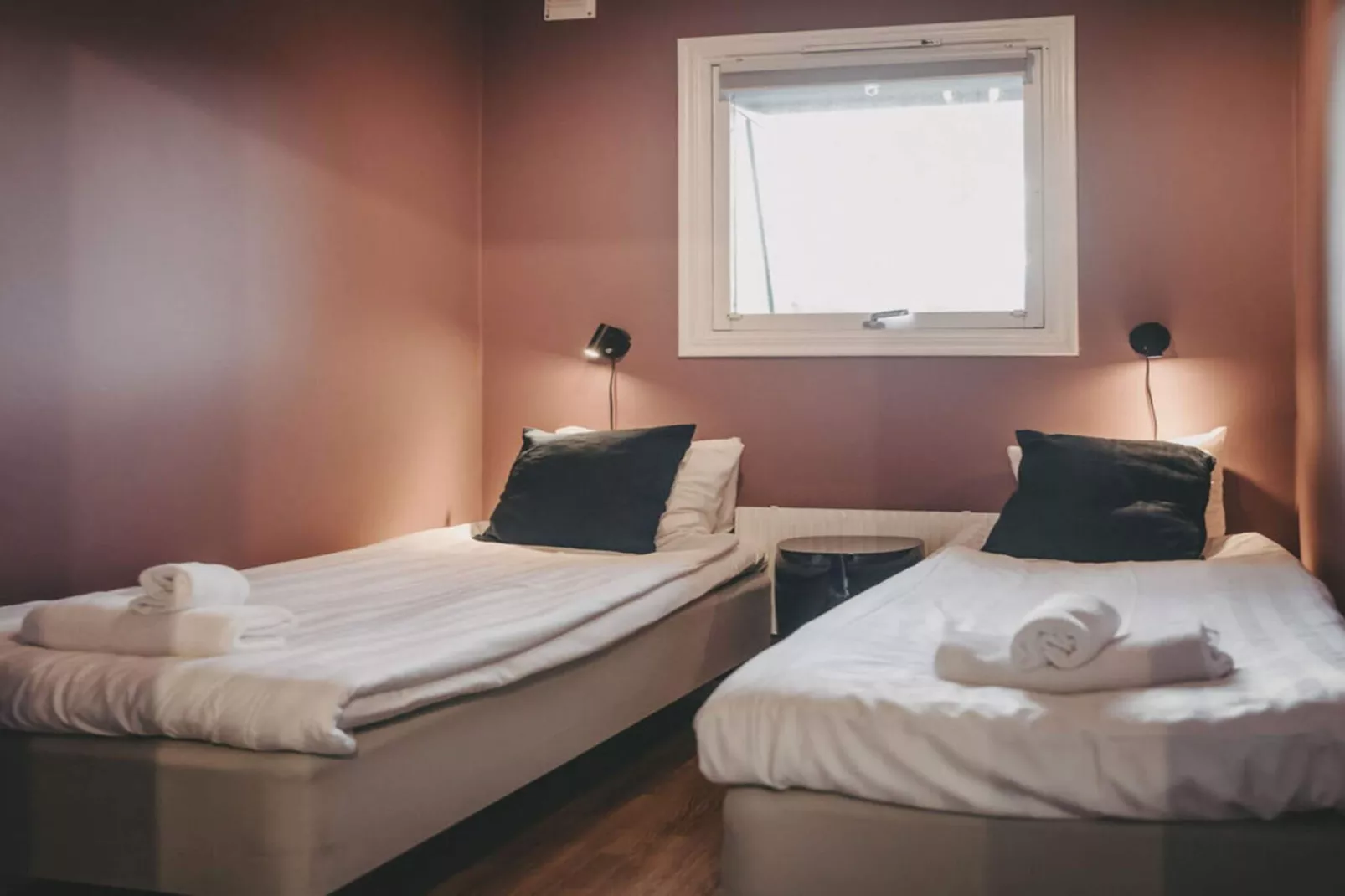 Appealing vacation home with free breakfast-Indoor
