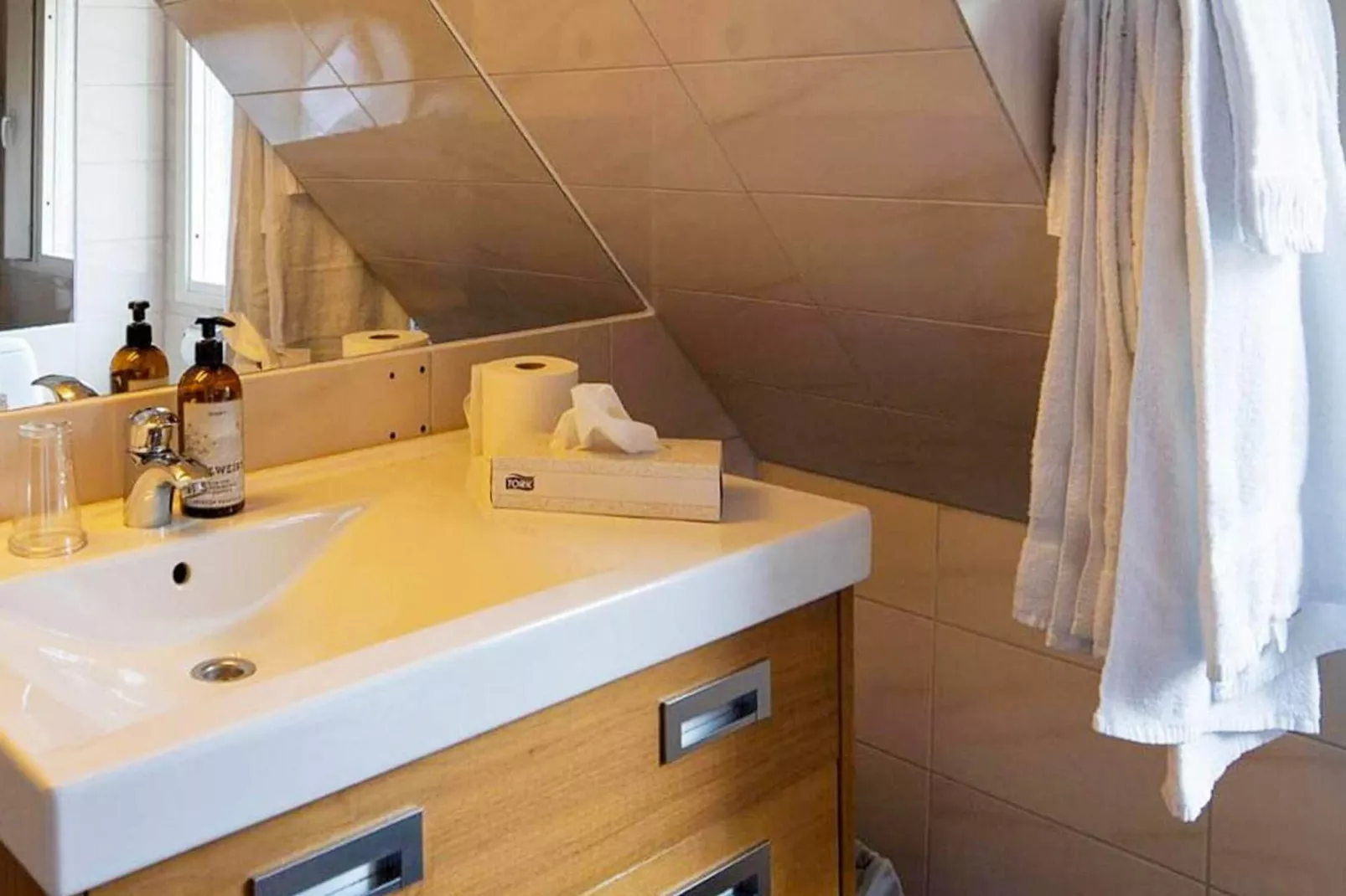 Zimmer mit kostenlosem Frühstück und Whirlpool-Innen