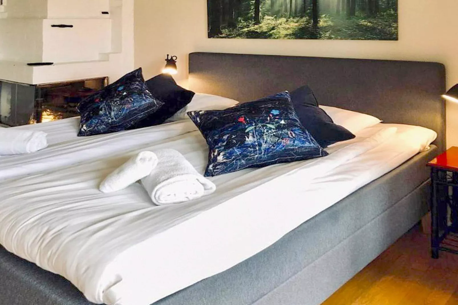 Cosy 4 star room with free breakfast-Indoor