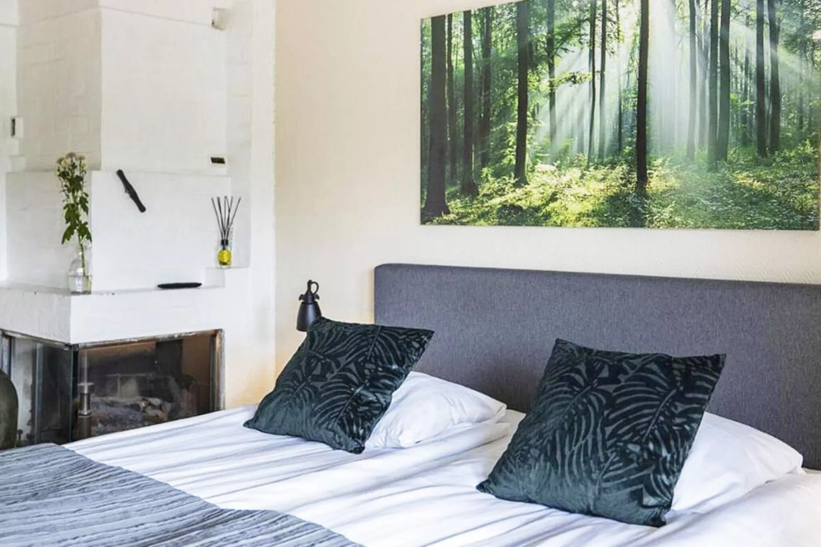 Vacation home with free breakfast-Indoor