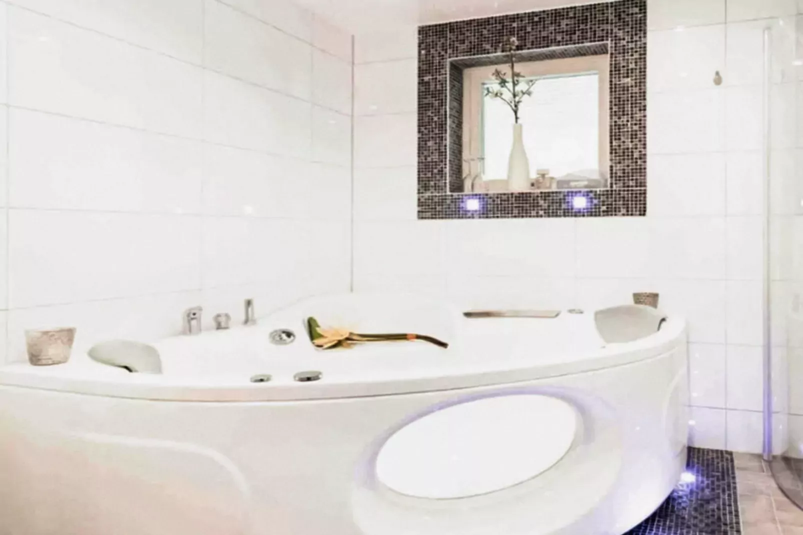 Attractive vacation home with free-breakfast-Indoor