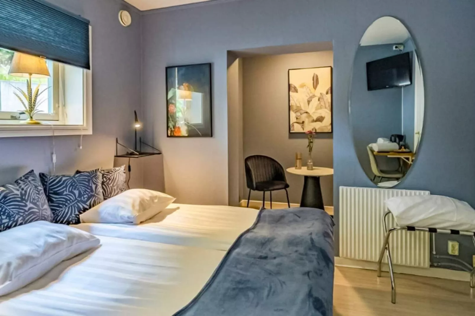 Lebhaftes Ferienhaus mit Gratis-Frühstück-Innen