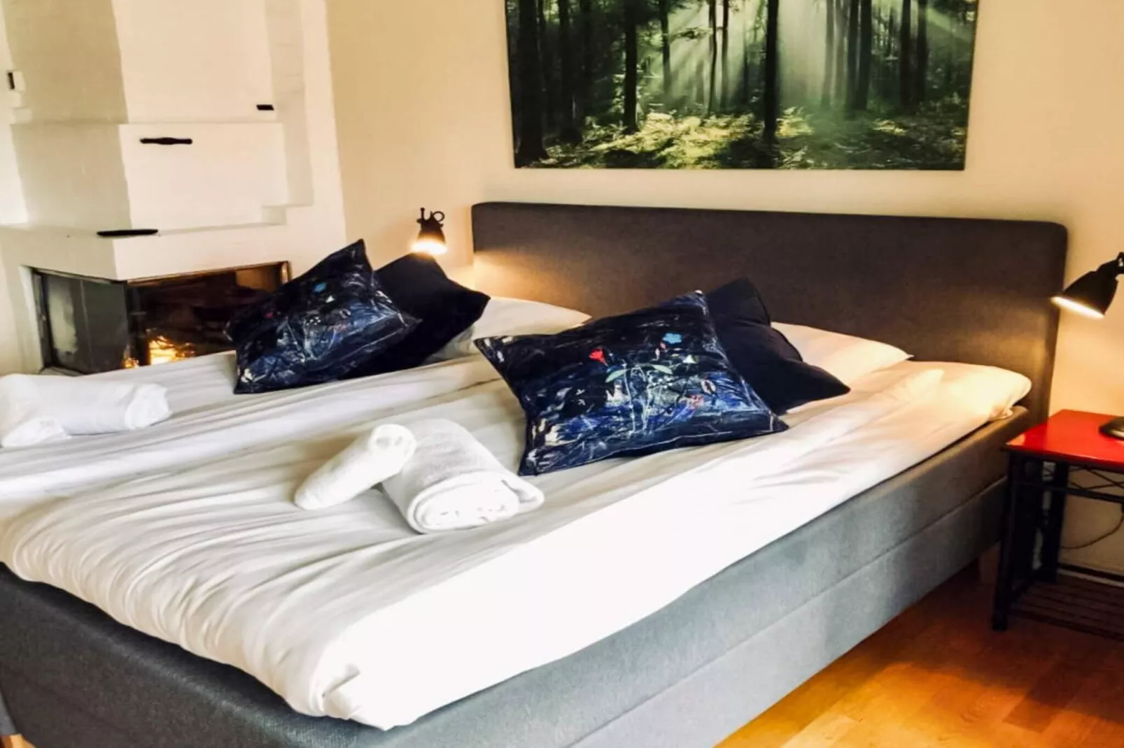 Lebhaftes Ferienhaus mit Gratis-Frühstück-Innen