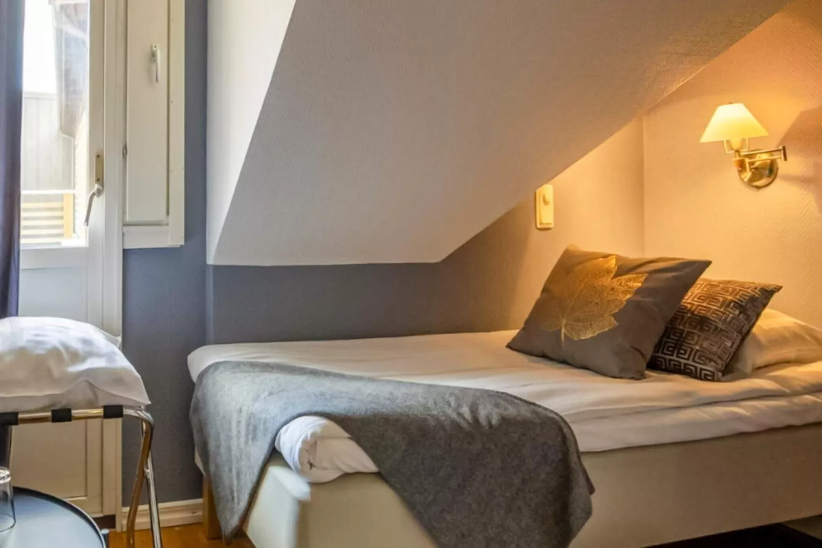 Lebhaftes Ferienhaus mit Gratis-Frühstück-Innen