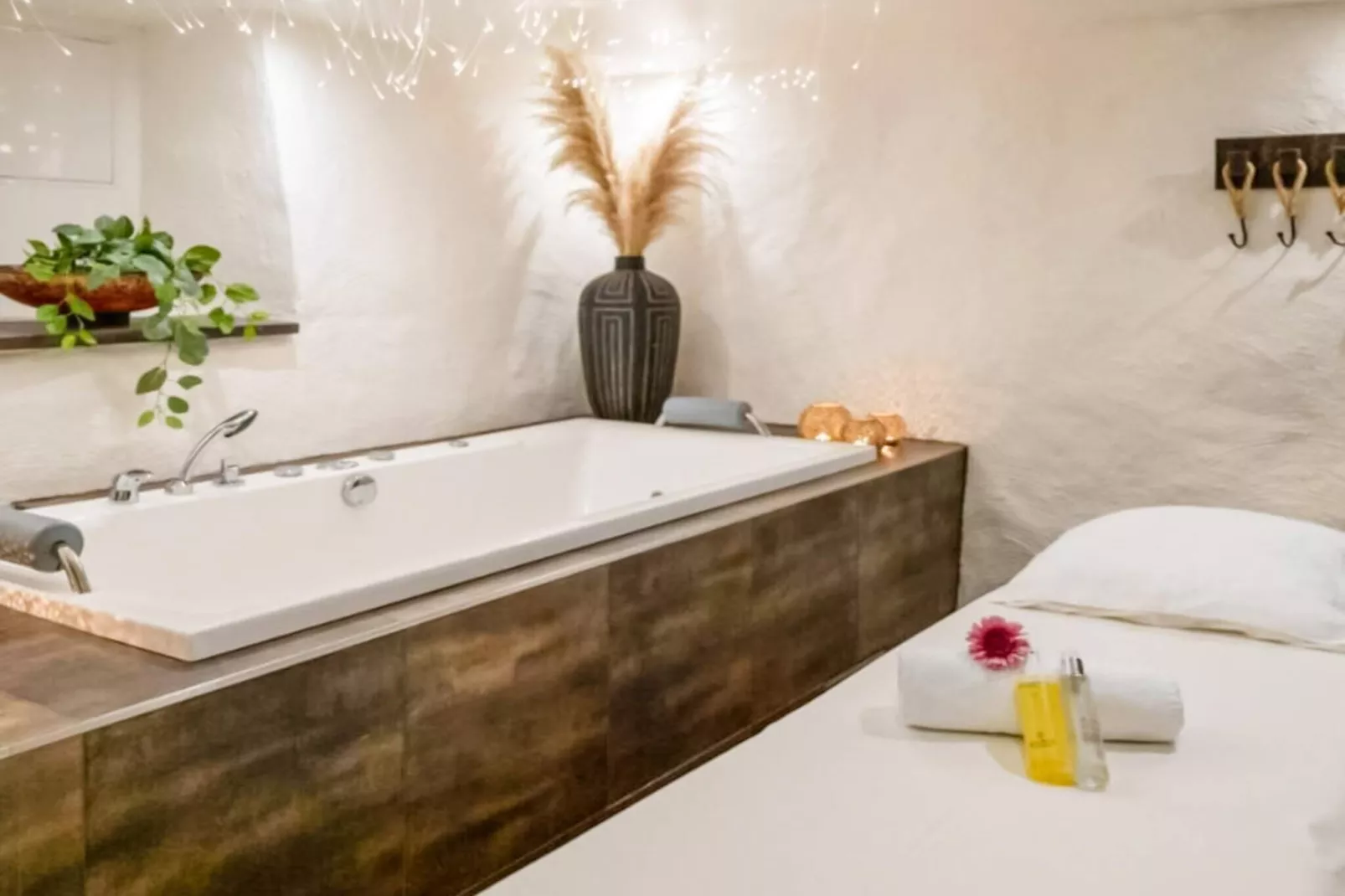 Room with a free breakfast-Indoor