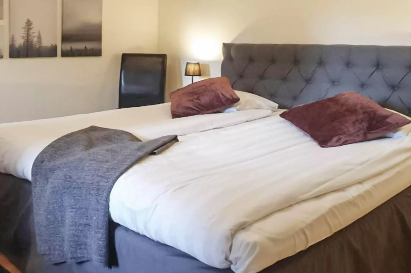 Inviting hotel room with free breakfast-Indoor