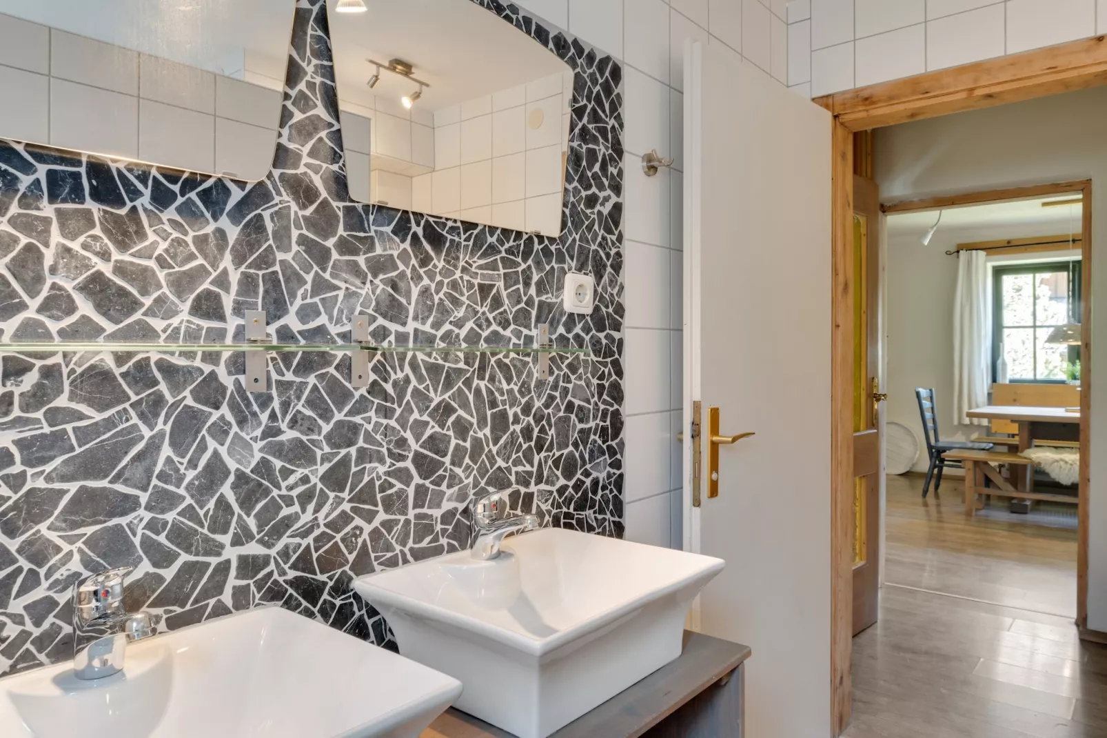 Chalet Ullach L-Bathroom