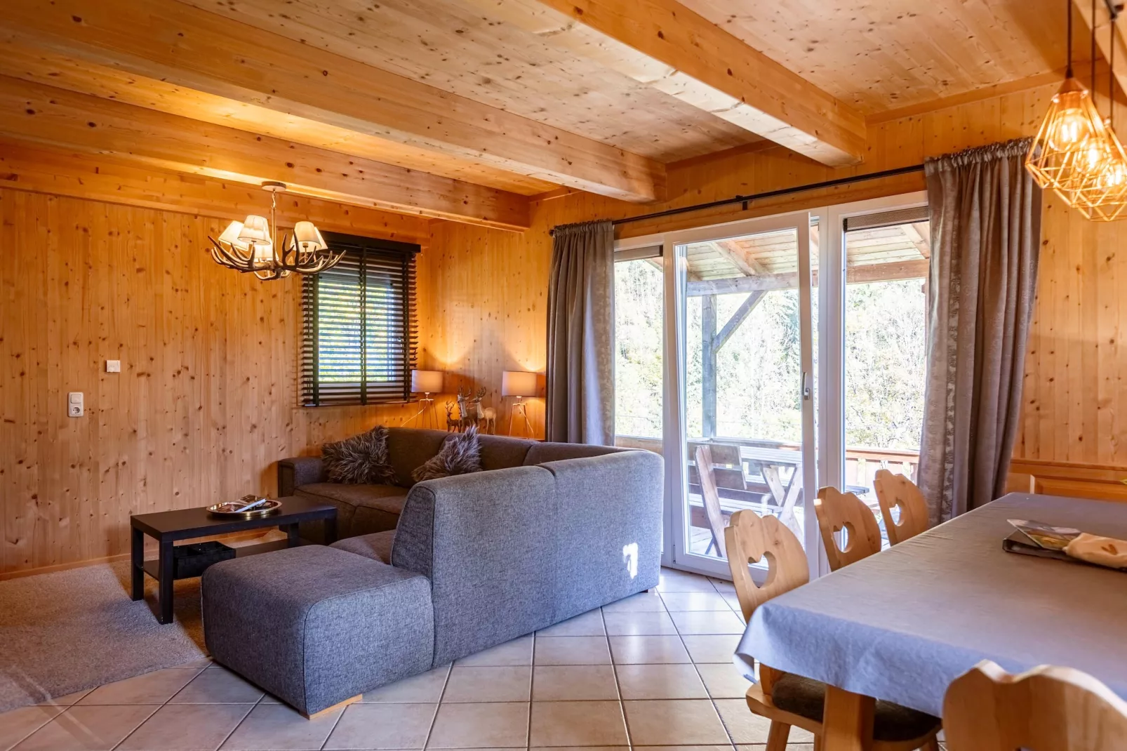 Almdorf Stadl 124-Living room