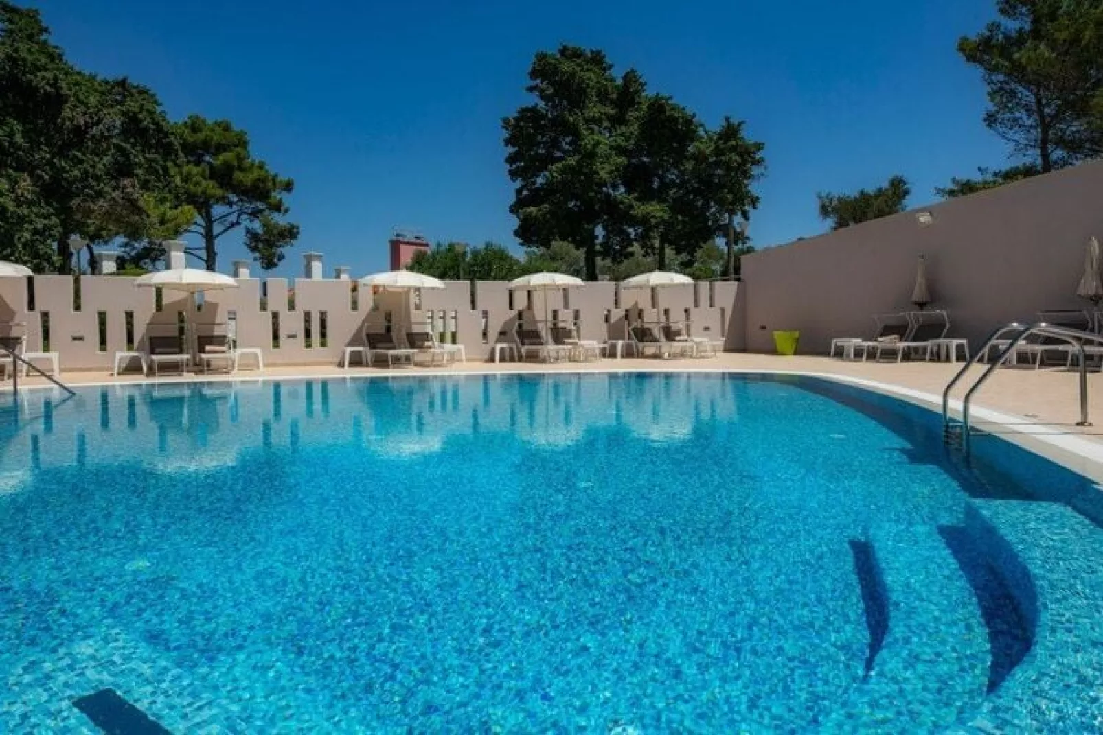Apartments Punta, Veli Losinj-2-Raum-App., A1 (2+1), ca. 37 qm, für 3 Pers.-Pool