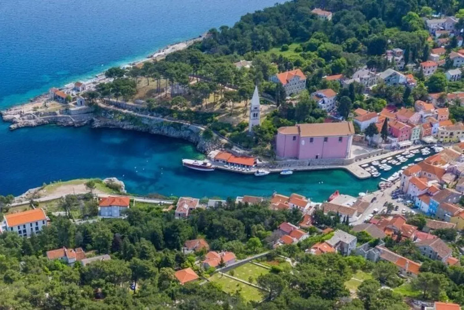 Apartments Punta, Veli Losinj-2-Raum-App., A1 (2+1), ca. 37 qm, für 3 Pers.-Areas summer 1km