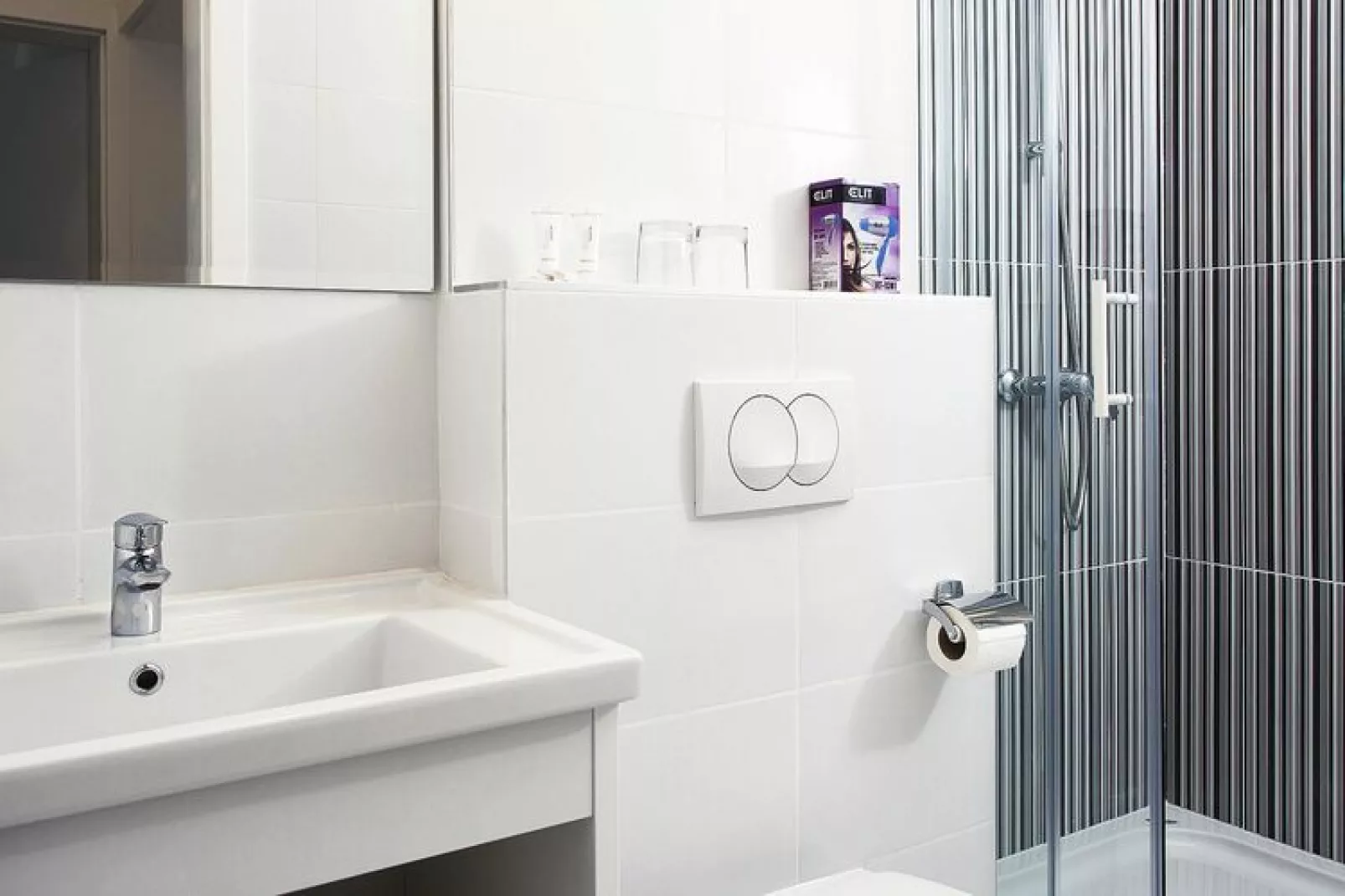 Apartments Aminess Port 9 Residence Korcula-Type C Navis-Bathroom
