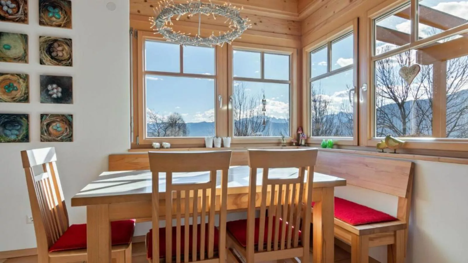 Landhaus St Georgen im Gailtal-Dining room