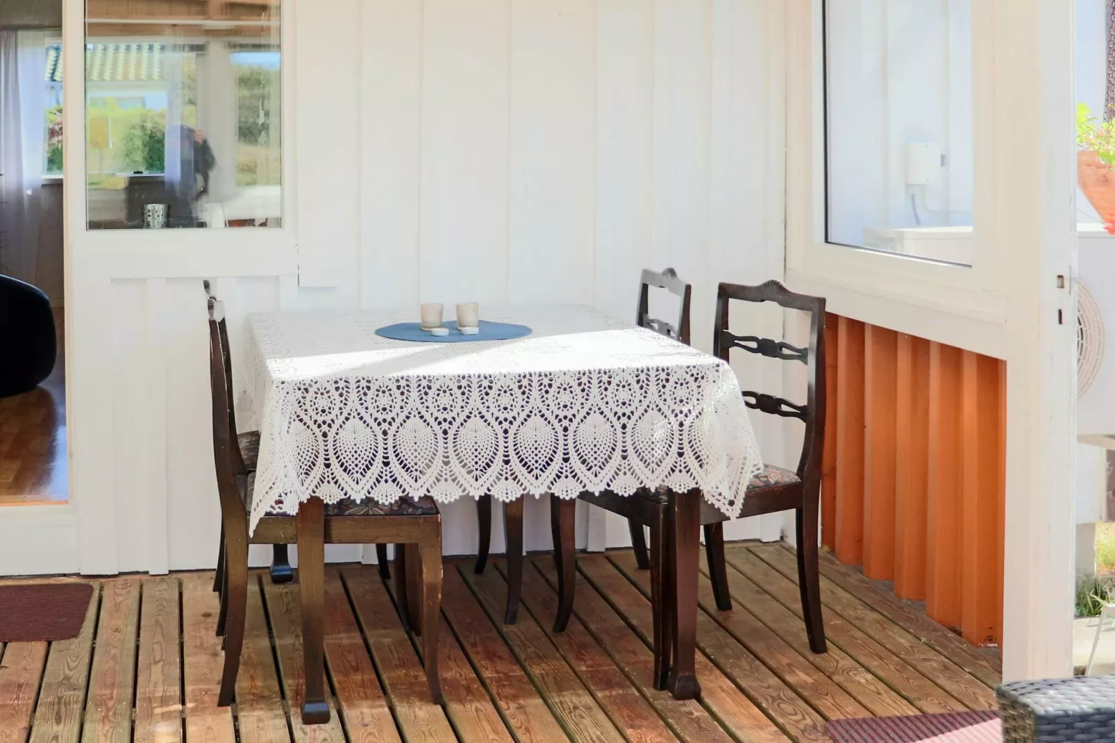 Welcoming cottage near the sea-Indoor