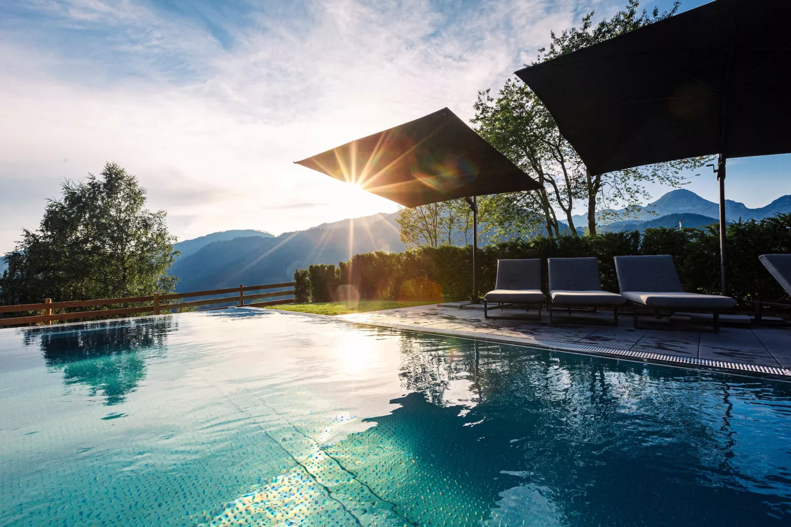 Hideaway Dachstein West 6-Pool