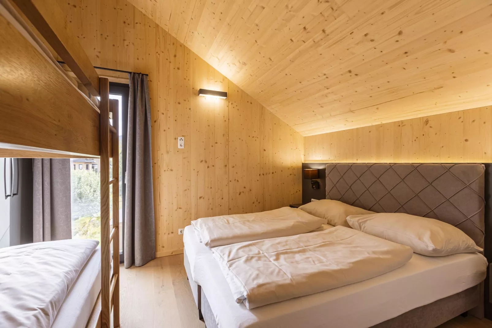 Kreischberg Pool Villen 6a-Bedroom