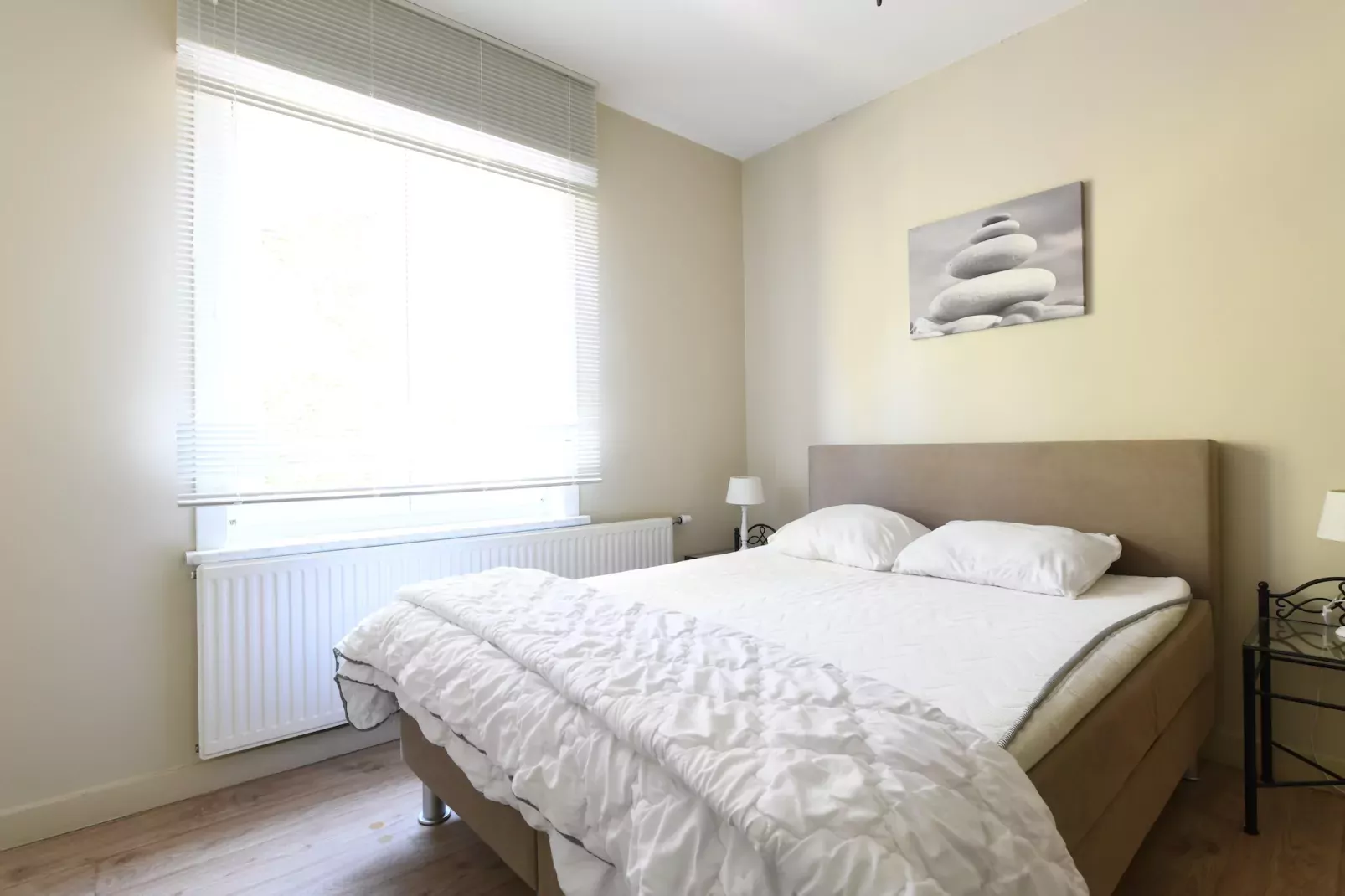 Weekendhuisje 10px-Bedroom