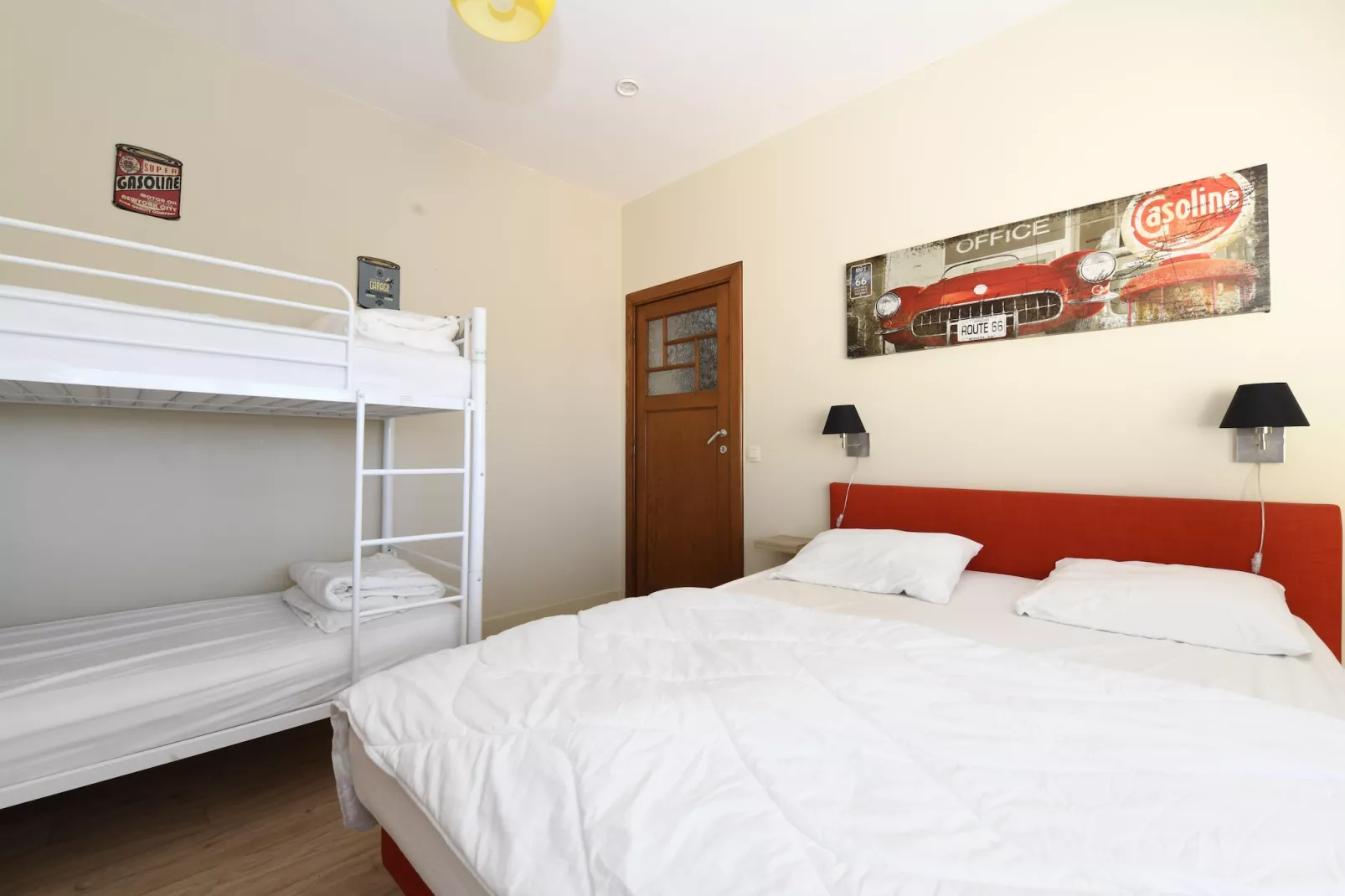 Weekendhuisje 10px-Bedroom