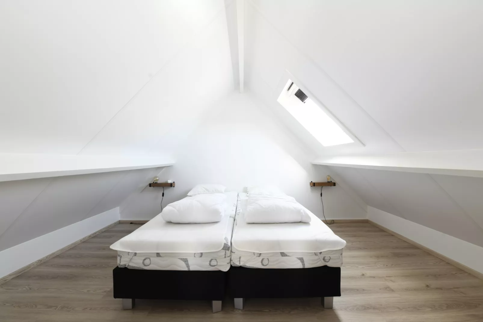 W1-Bedroom